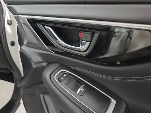 Used 2022 Subaru Outback Limited XT image 6