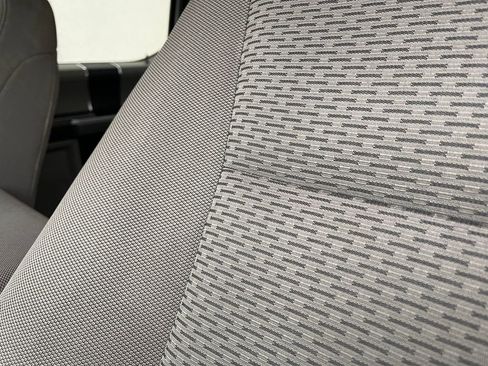 Used 2021 Ford F250 XLT w/ FX4 Off-Road Package image 14