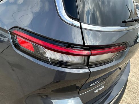 Used 2023 Jeep Grand Cherokee L Limited image 27