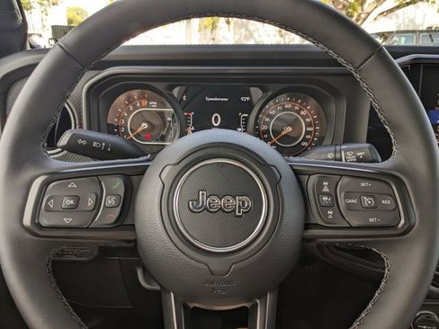 New 2026 Jeep Gladiator Rubicon AWD/4WD image 21