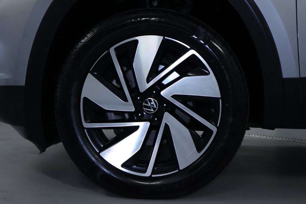 Used 2024 Volkswagen Atlas SE AWD/4WD image 37