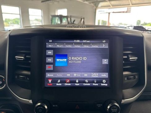 Used 2021 RAM 1500 Big Horn AWD/4WD image 39
