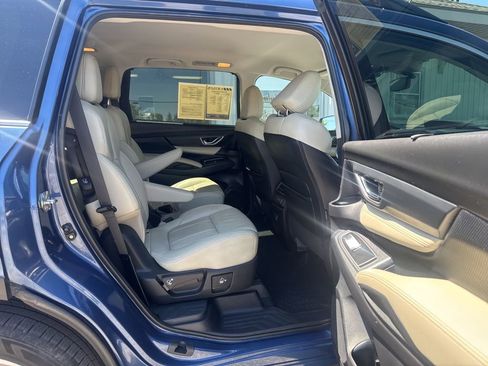 Used 2019 Subaru Ascent Limited w/ Popular Package #3 AWD/4WD image 22