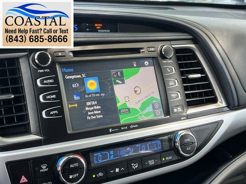 Used 2017 Toyota Highlander XLE FWD image 38