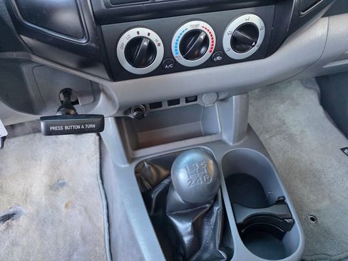 Used 2009 Toyota Tacoma 2WD Regular Cab image 13