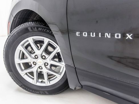 Used 2023 Chevrolet Equinox LT image 12