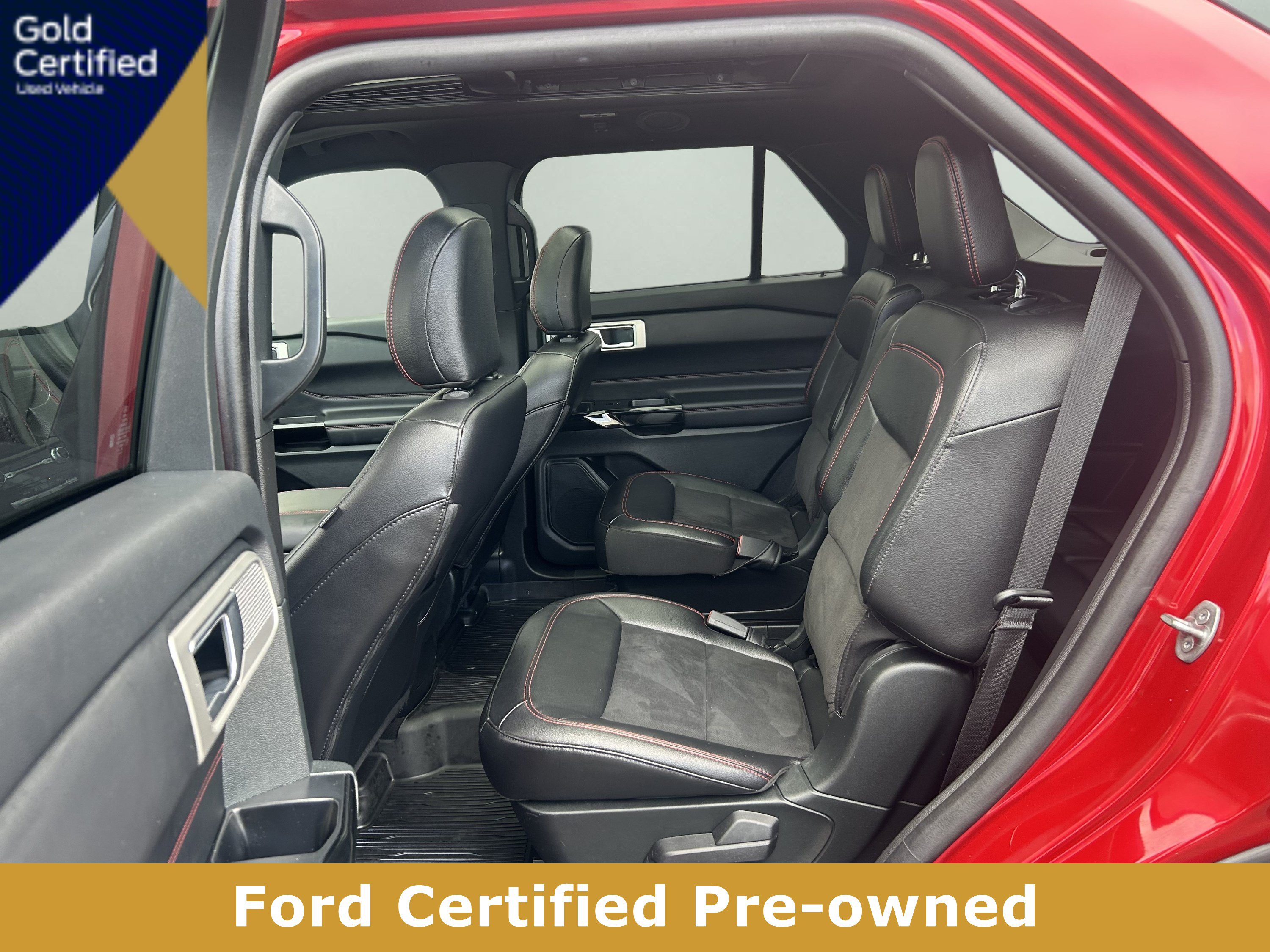 Used 2023 Ford Explorer ST-Line w/ Class IV Trailer Tow Package AWD/4WD image 10