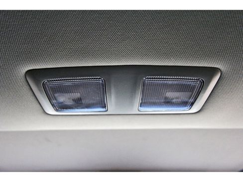 Used 2019 MAZDA CX-5 Touring image 16