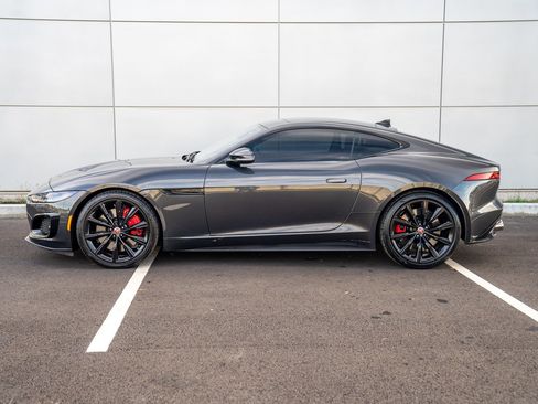 Used 2023 Jaguar F-TYPE R image 2