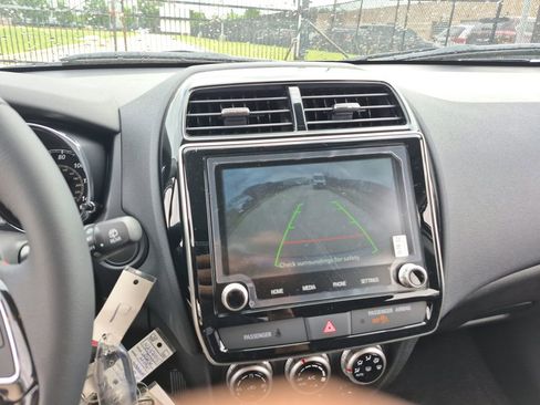New 2026 Mitsubishi Outlander Sport LE AWD/4WD image 17