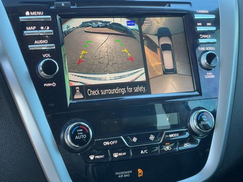 Used 2021 Nissan Murano Platinum w/ Cargo Package image 25