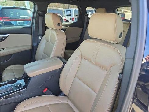 Used 2020 Chevrolet Blazer Premier w/ Driver Confidence II Package image 21