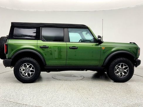 Used 2023 Ford Bronco Badlands image 4