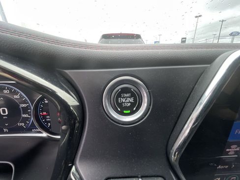 Used 2021 Chevrolet Blazer RS w/ Enhanced Convenience Package AWD/4WD image 17