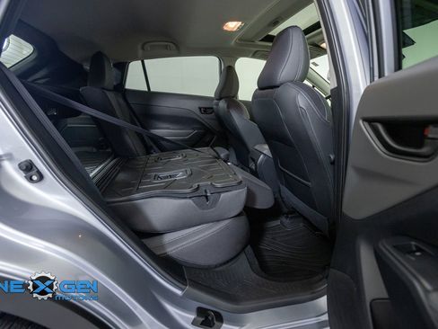 Used 2024 Subaru Crosstrek 2.0i Premium AWD/4WD image 34