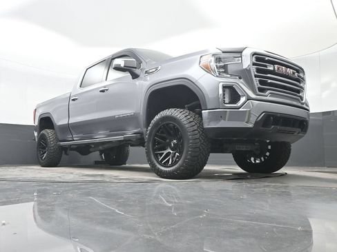 Used 2021 GMC Sierra 1500 SLT w/ SLT Premium Package AWD/4WD image 33