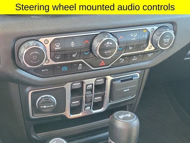 Used 2024 Jeep Wrangler Unlimited w/ Convenience Group AWD/4WD image 17