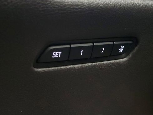 Used 2020 Cadillac XT6 Sport w/ Platinum Package image 18