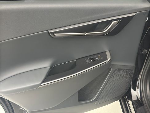 New 2025 Kia EV6 Wind image 11