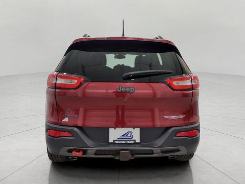 Used 2015 Jeep Cherokee Trailhawk w/ Comfort/Convenience Group image 25