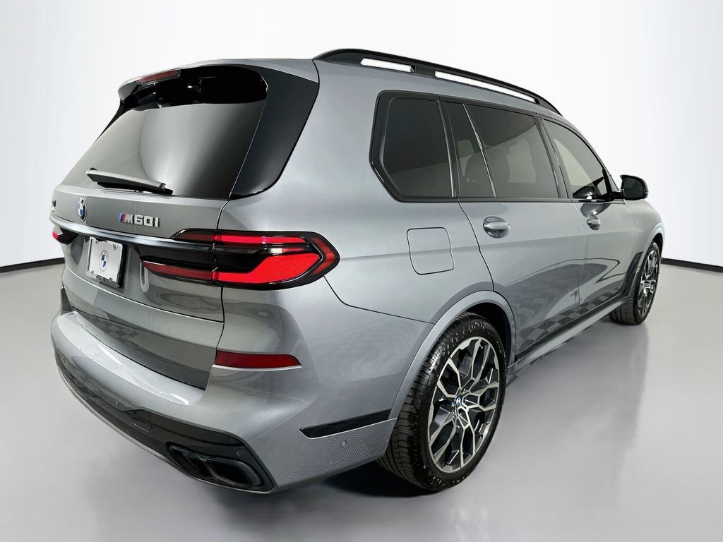 Used 2024 BMW X7 M60i w/ Executive Package AWD/4WD image 5