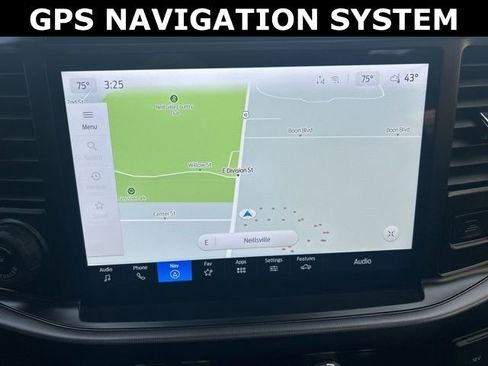 New 2025 Ford F150 Lariat w/ Equipment Group 502A High image 24