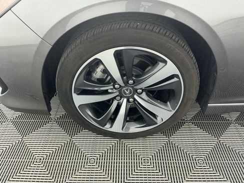 Used 2024 Acura TLX w/ Technology Package FWD image 17