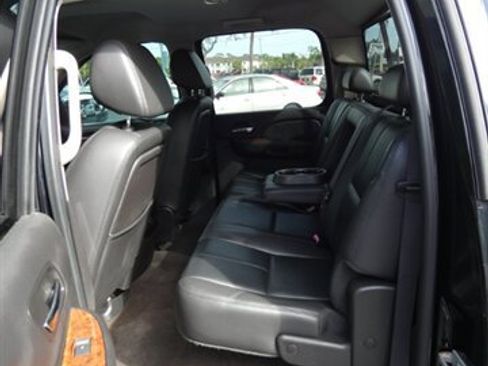 Used 2008 Chevrolet Silverado 1500 LTZ image 41