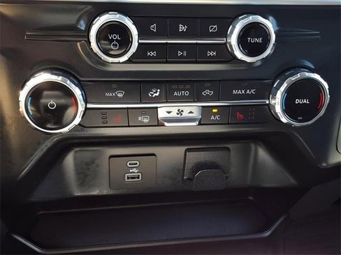 Certified 2022 Ford F150 XLT w/ Equipment Group 302A High image 17