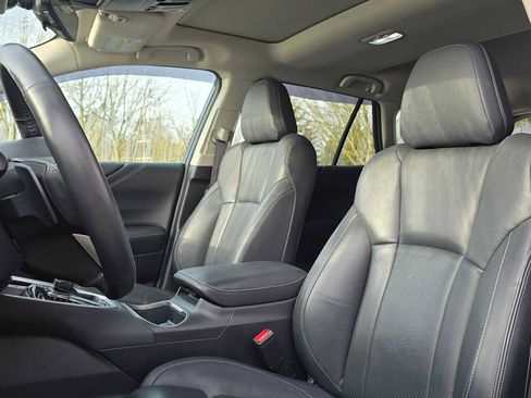 Used 2023 Subaru Outback Touring w/ Popular Package #2 image 25