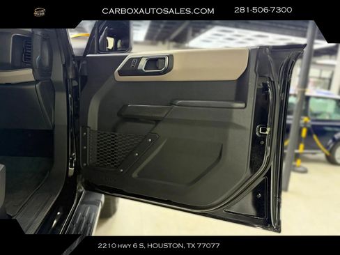 Used 2024 Ford Bronco Wildtrak AWD/4WD image 34