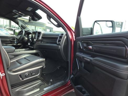 Used 2024 RAM 1500 Limited AWD/4WD image 13