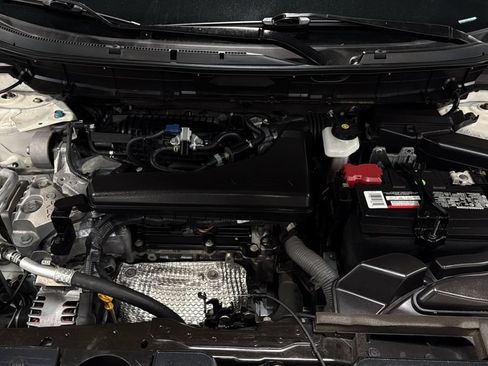 Used 2020 Nissan Rogue SL AWD/4WD image 39