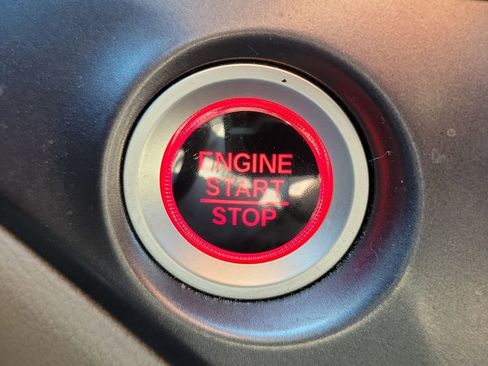 Used 2018 Honda Pilot LX image 29