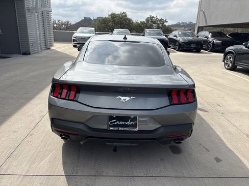 Used 2026 Ford Mustang Coupe image 7