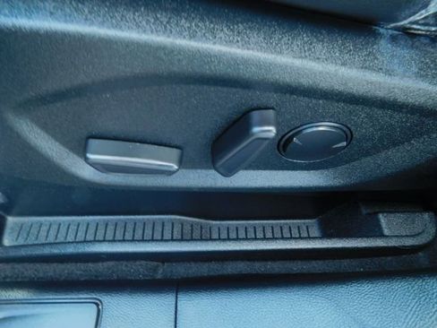 Used 2022 Ford Edge SEL w/ Convenience Package image 37