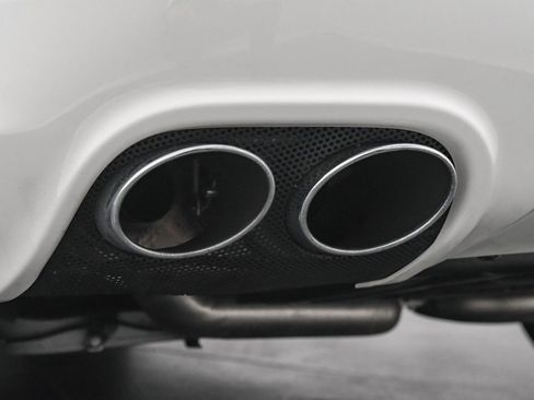 New 2024 Maserati Levante GT Ultima image 22