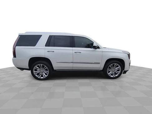 Used 2017 Cadillac Escalade Premium Luxury w/ LPO, Radiant Package image 9