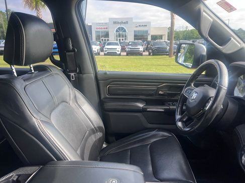 Used 2019 RAM 1500 Limited AWD/4WD image 14