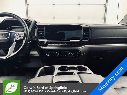 Used 2024 GMC Sierra 1500 SLT image 14