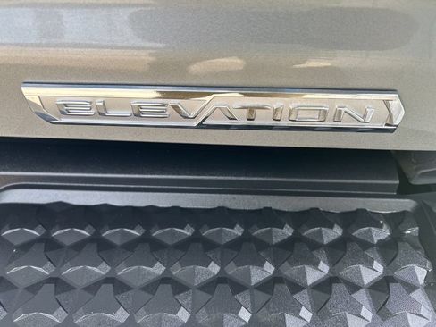 Used 2024 GMC Canyon Elevation RWD image 25