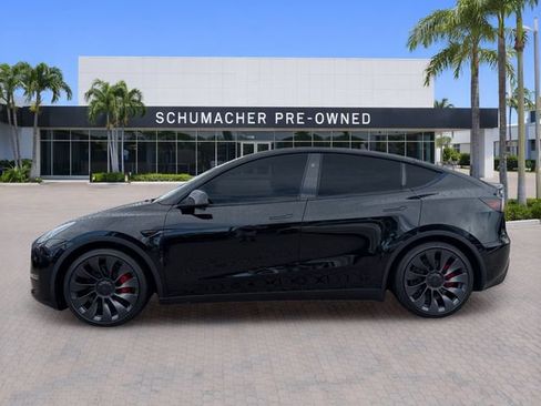 Used 2024 Tesla Model Y Performance AWD/4WD image 4
