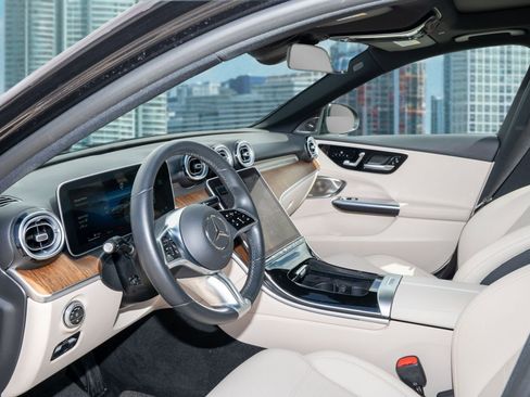 Used 2023 Mercedes-Benz C 300 4MATIC Sedan image 15