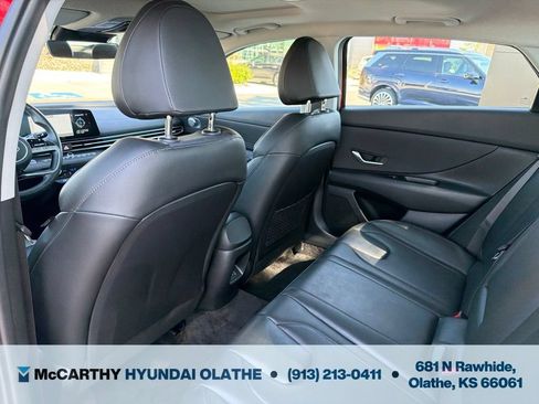 Certified 2024 Hyundai Elantra Limited FWD image 20