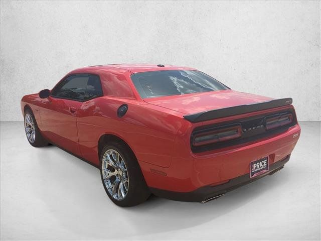 Used 2018 Dodge Challenger R/T w/ Driver Convenience Group RWD image 8