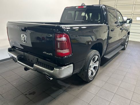 Used 2024 RAM 1500 Laramie AWD/4WD image 3