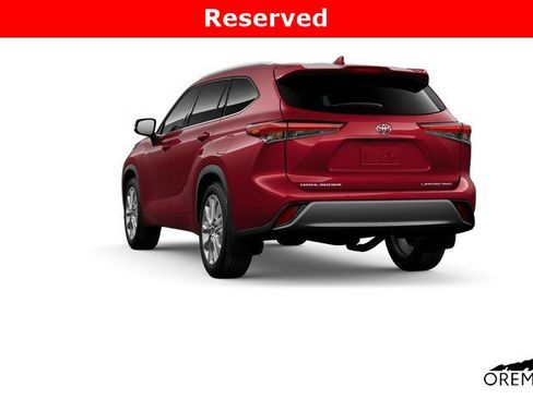 New 2026 Toyota Highlander Limited image 11