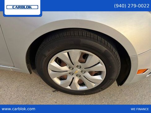 Used 2016 Chevrolet Cruze LS image 16