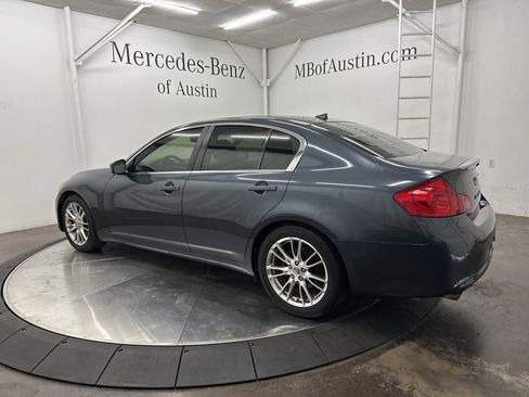 Used 2011 INFINITI G37 Journey w/ Premium Pkg image 5