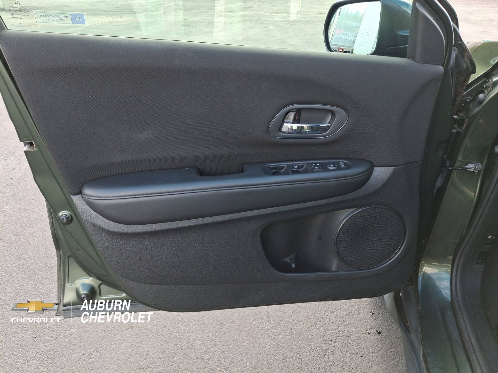 Used 2017 Honda HR-V LX image 15